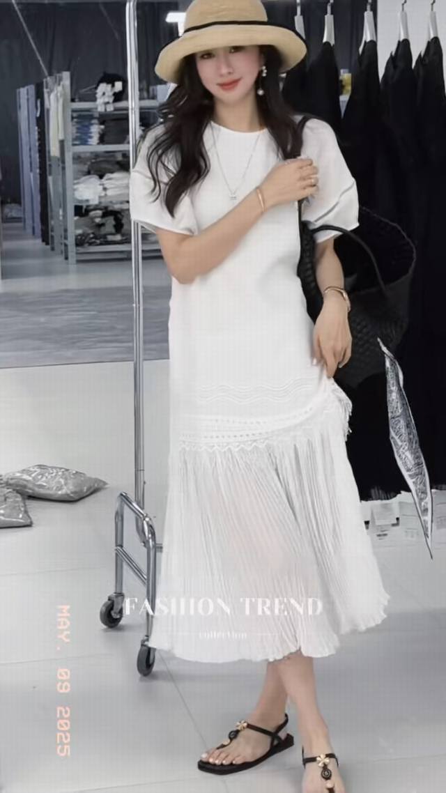 French Retro Tassel Patchwork Hem Dress Straight Skirt Shape Stand-Up Cut To Cre
