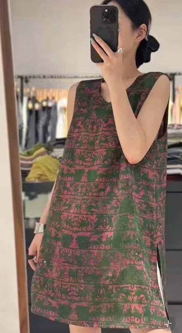 Hot Sale Chinese Style High-End Round Neck Retro Sleeveless Chinese Dress The Sk