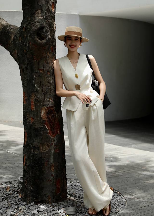 Popular Gold Linen Belt Vest Trousers Suit Floating Light And Gold Gilded Linen