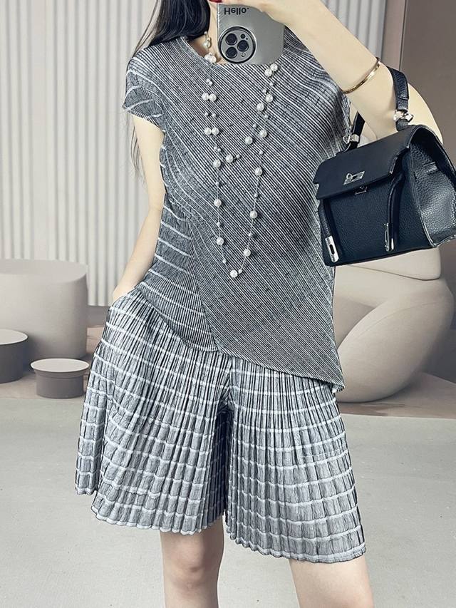 Sanyake Pleated Short-Sleeved Suit New Style Age-Reducing Meat-Covering Large Si