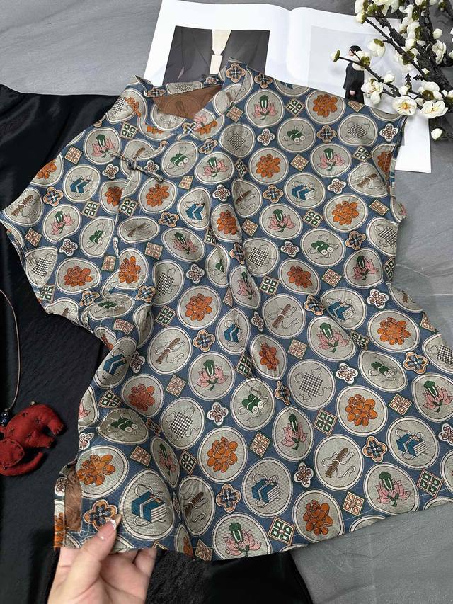 Hot Item Is Here! The Four Treasures Of The Study Silk Xiangyunsha Tops In One C