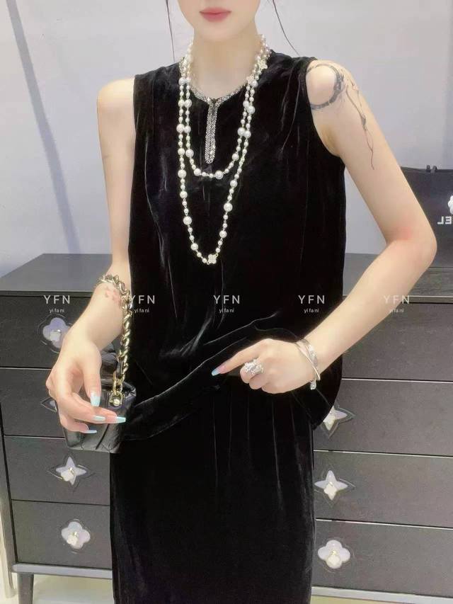 Silk Velvet Vest Top Shipping Neckline Zipper Design With Gun Color Beads Tube H