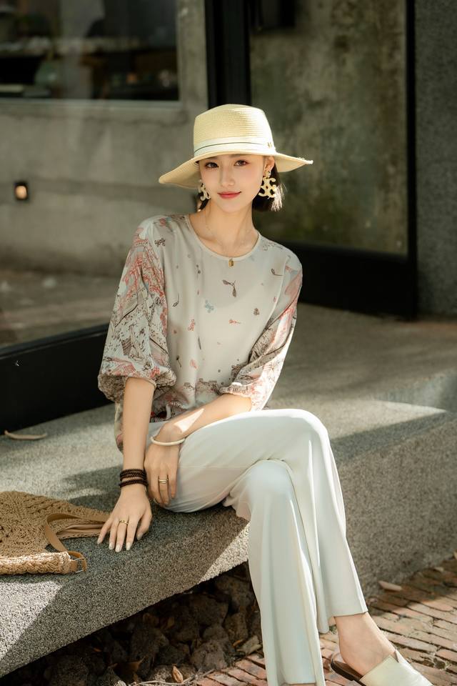 Series Replenishment Model Continues To Add Orders For Shipment Bat Sleeve Silk
