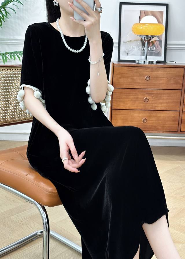 Re-Order Shipment Silk Cuffs Stitching Wool Ball Western-Style Silk Velvet Dress