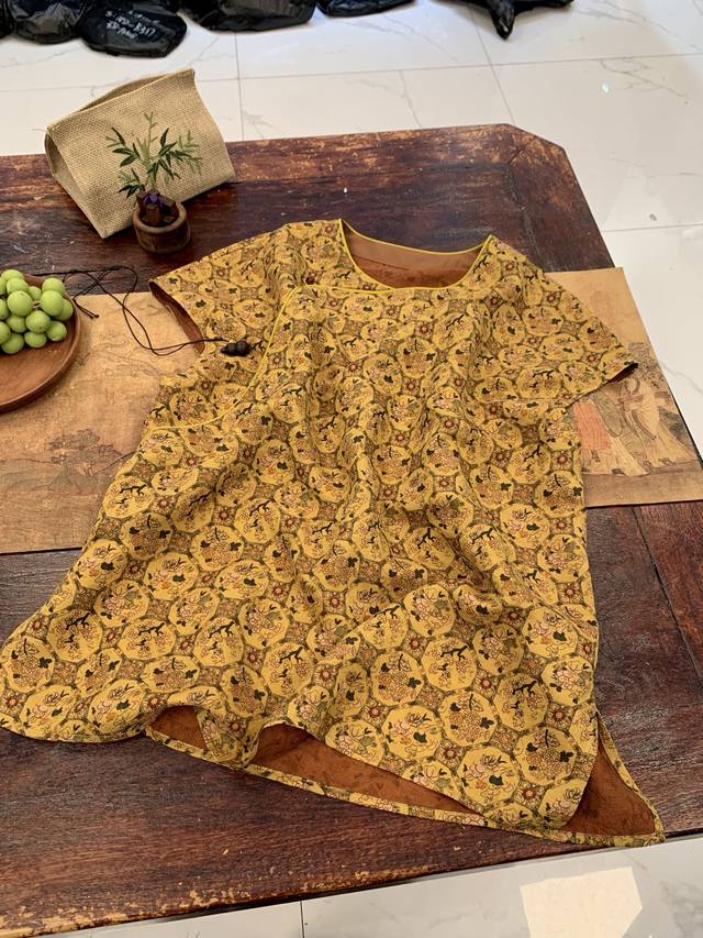 New All-Silk Shantung Silk Top