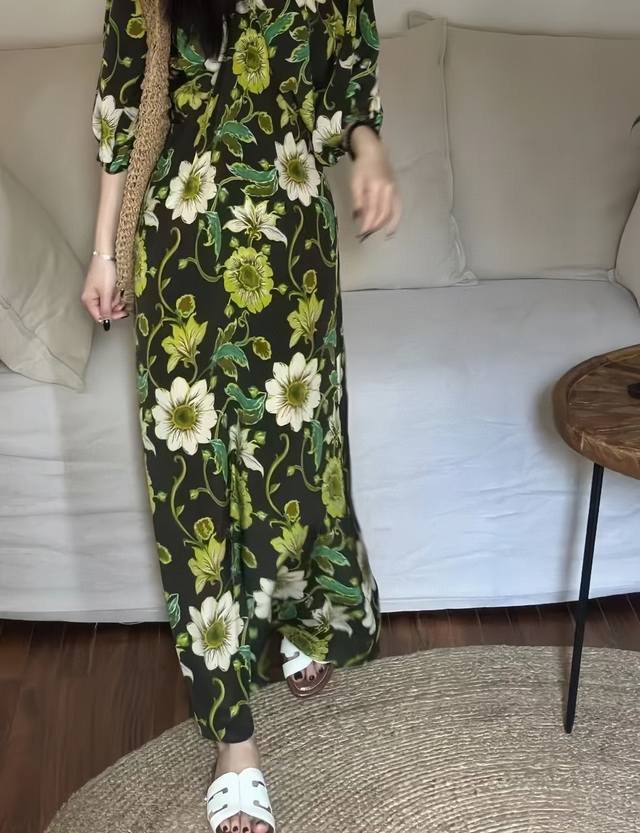 03 Double Crepe Silk Dress Color Green Gray Star Color Floral Size Smlxl