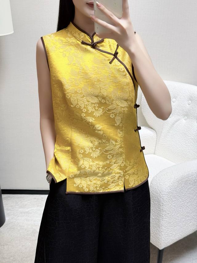 New Arrival Silk And Linen Tops In 3 Colors And 4 Sizes