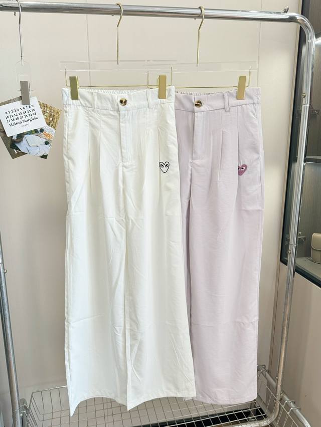 Product Name: Chuanjiu Love Patch Casual Wide-Leg Pants Size: Ml Color: White Pu