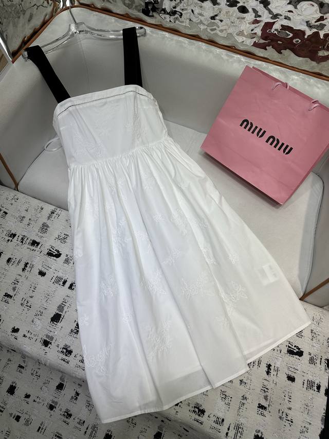 miumiu*2025 Summer New Suspender Dress Velvet Shoulder Straps Stitching Full
