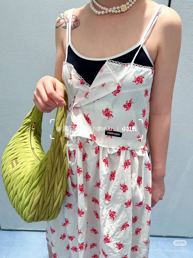 miumi* 25Ss New Spring And Summer Cornflower Small Red Flower Deconstructed S