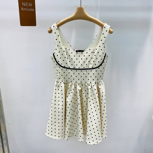 New Classic Polka Dot Back Big Bow Design Contrast Color Sleeveless Vest Square