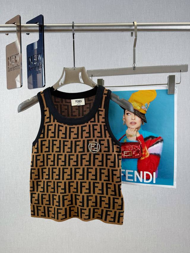 Fenjia Jacquard Badge Vest 100% Mulberry Silk Fabric Mulberry Silk Natural Prote