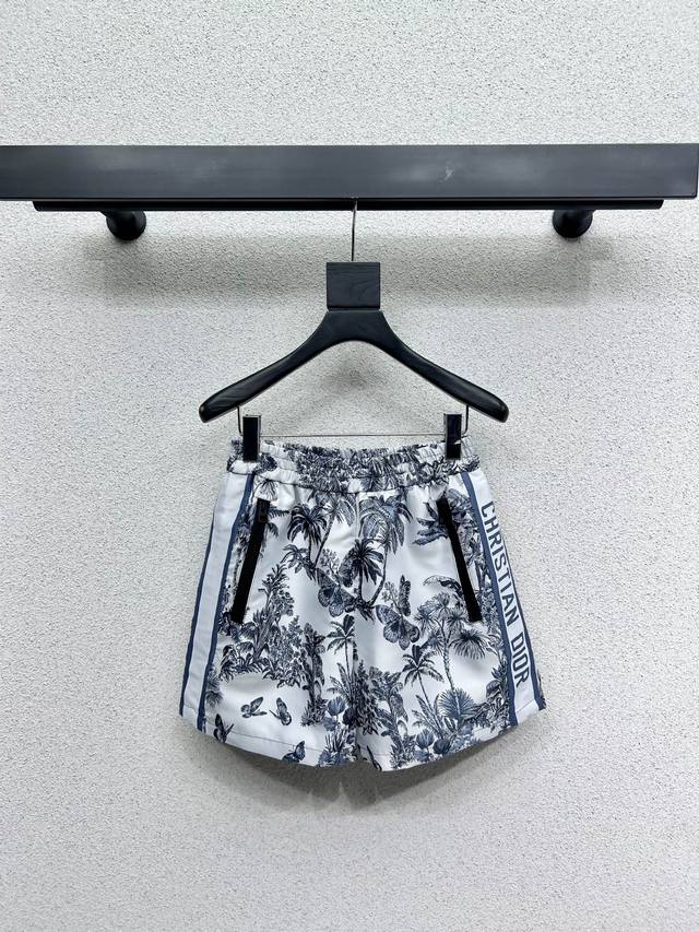 d A Series Of Butterfly Jacquard Shorts. The Jacquard Version Is Awesome. The