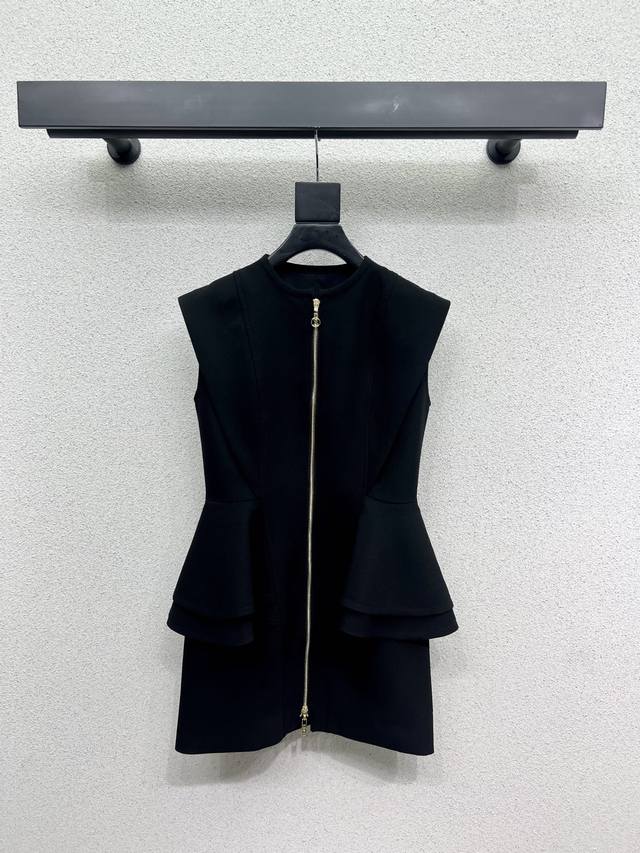 l Suit Ruffle Vest Dress Custom Black Suit Fabric Low-Key Luxury And Advanced