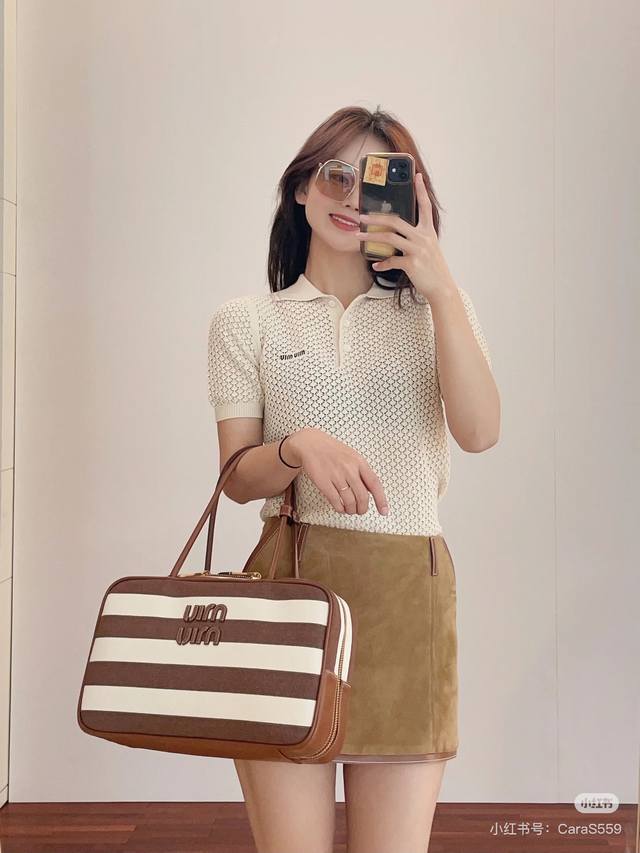 miumi*2025 New Hollow Knitted Lapel Short Sleeves Original Development High V