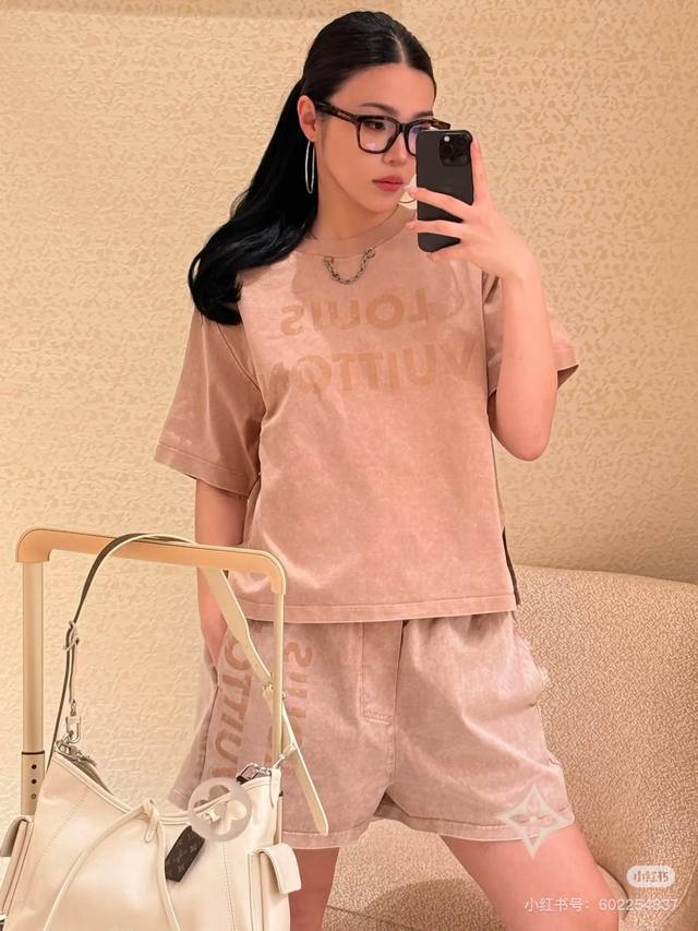 Tops And Shorts Arrive In Warehouse In 3 Days Louis Vuitto*2025 New Product Old