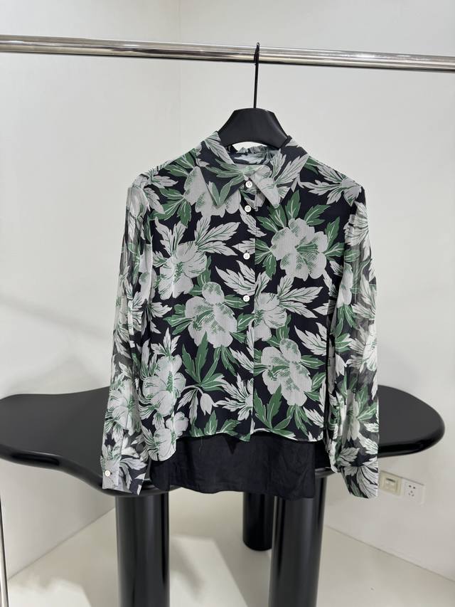 New Silk Hibiscus Shirt Made Of Smooth Silk Fully Decorated With Hibiscus Prints