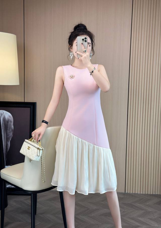 2025 Big Hit Hot Hit Recommendation Chanel Original Design Sleeveless Youthfu