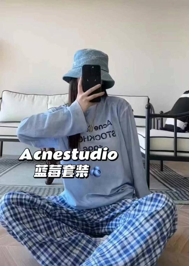 New Arrival Item No. 96710 New Acne 1996 Haze Blue Smudge Sunscreen T-Shirt Same