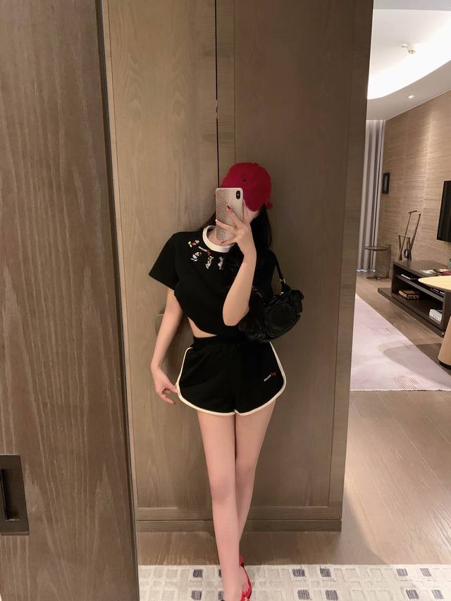 Model Real Shot Has Been Added To The Protection Item No. 10866 Cute Zoo Embroid