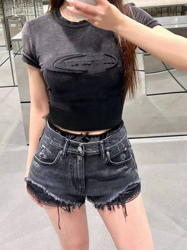 New Quality King Same Style Retro Hole Denim Shorts Female Summer Hot Girl High