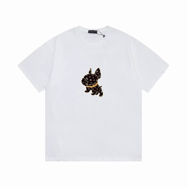 lv New Lvjia T-Shirt With Lv Logo Printed On The Back. 1:1 High Quality 100%