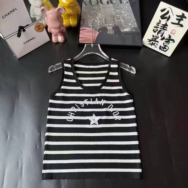 New Style Number C1967 New Knitting Series Size One Code Yuan