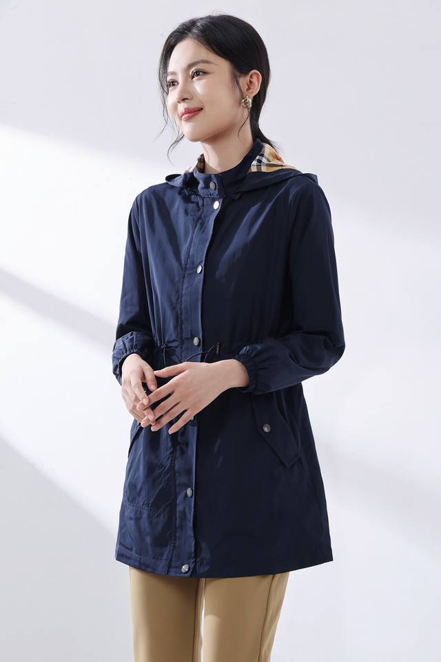 b New Style Windbreaker Jacket Memory Silk Waterproof Fabric Style Number 129