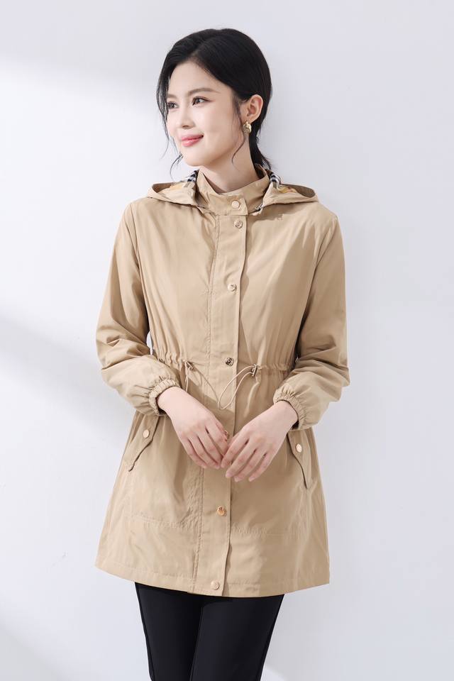 b New Style Windbreaker Jacket Memory Silk Waterproof Fabric Style Number 129