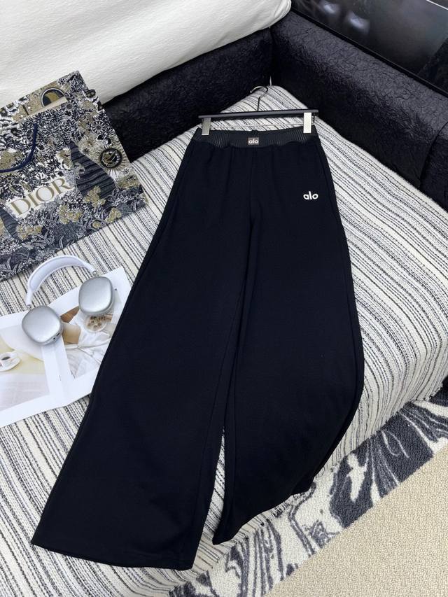 New Models On Sale 25Ss New Casual Pants Are Both Sporty And Fashionable. In The