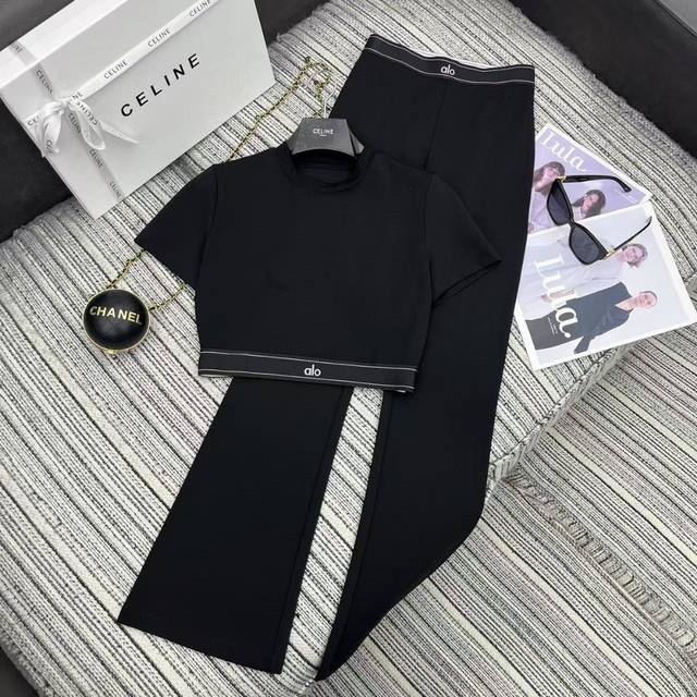 New Release 25Ss New Suit Strongly Recommended Round Neck Short-Sleeved Top With