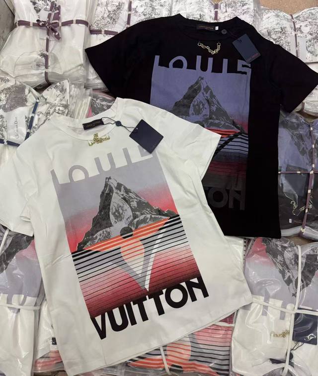 Summer Wear New Trend Brand T-Shirt Size Ml Spot P