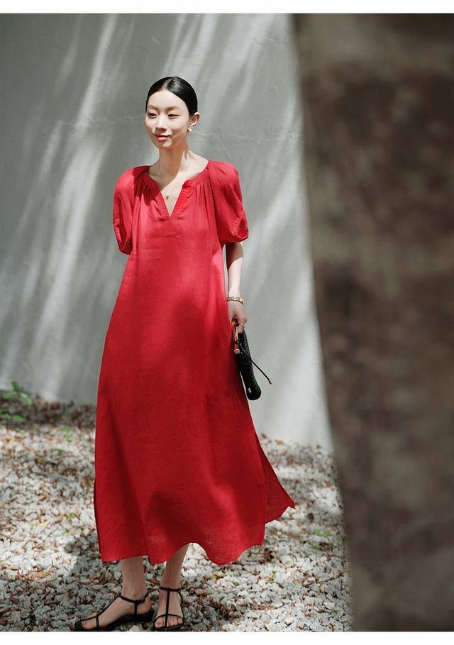 Dress Hot Item New Pictures Must Be Added High-End Loose Feeling Elegant V-Neck