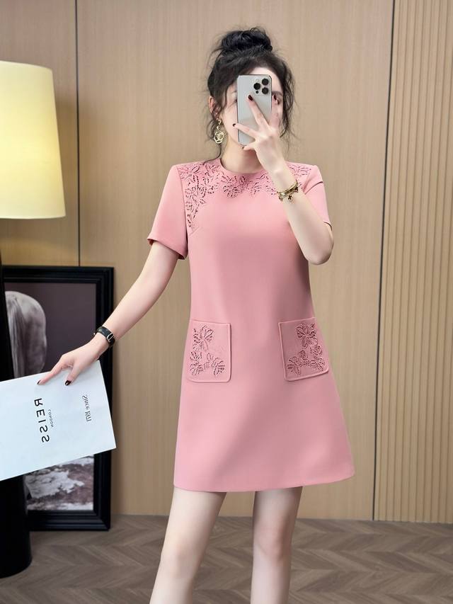 2025 Hot Sale Hot Sale Recommendation Valentino New Heavy Embroidery Custom S