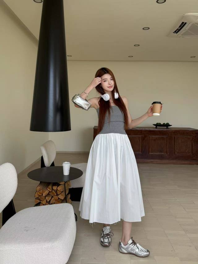 Strongly Recommended Series Mu* New Contrast Color Stitching Tube Top Dress Fluf