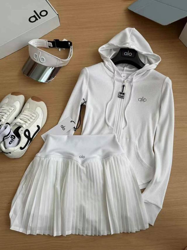 New Alo Hooded Zipper Jacket Super Hit Black And White Gray Closed Eyes Rush Wit