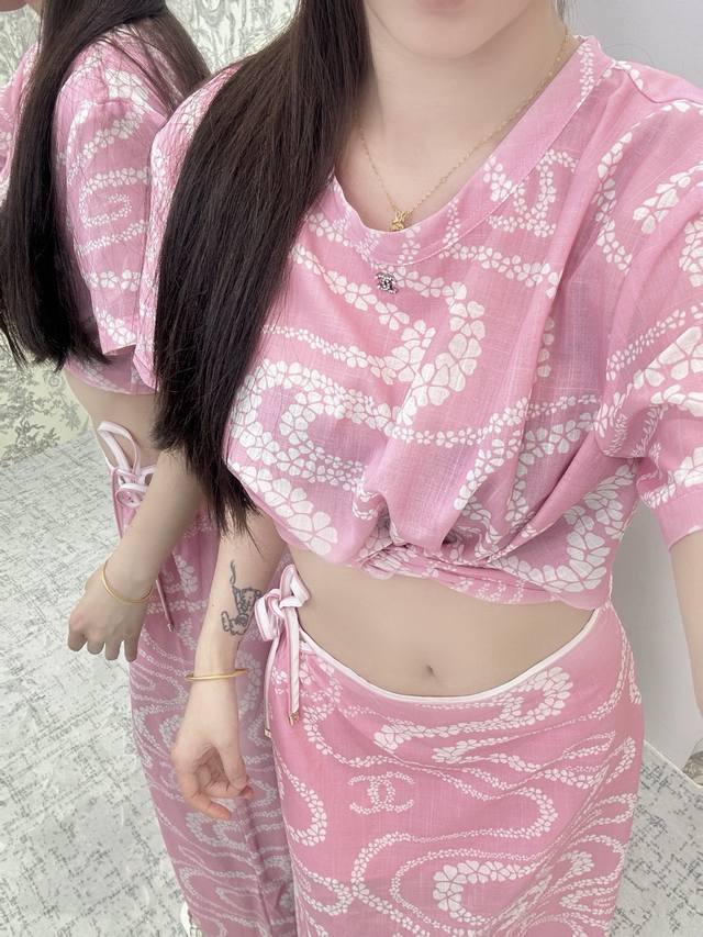 Highly Recommend Cha*2025 Spring And Summer New Short-Sleeved Lace-Up Tops, High