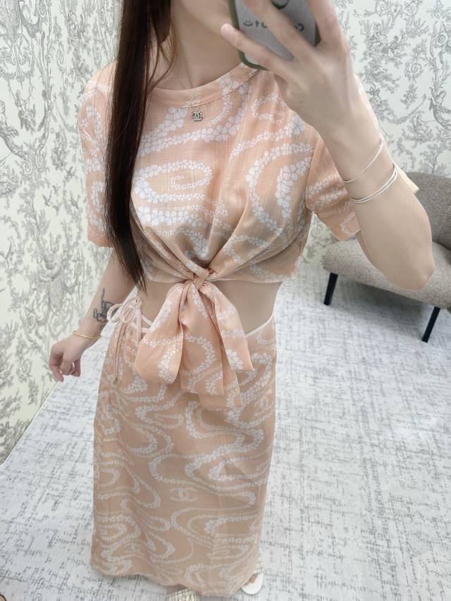 Highly Recommend Cha*2025 Spring And Summer New Short-Sleeved Tie Tops, High-End