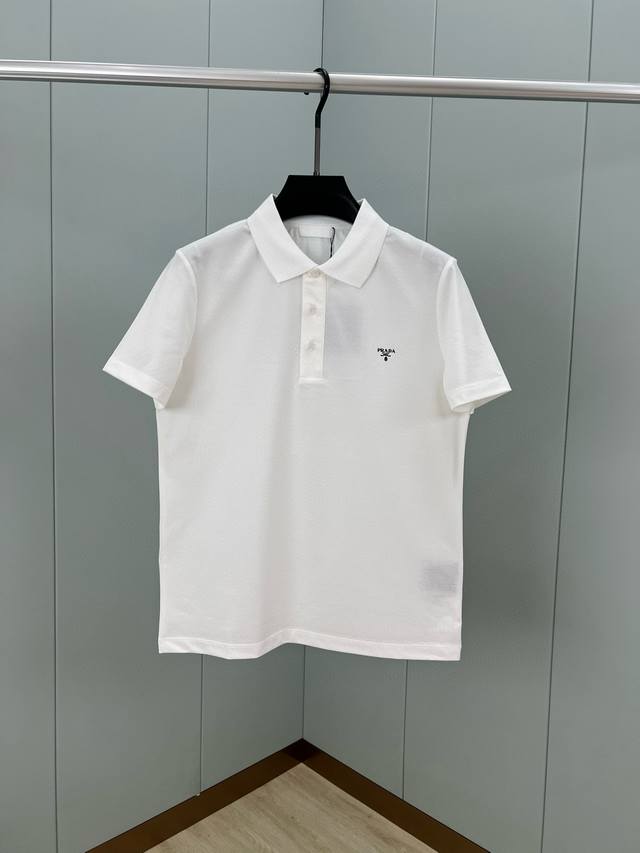 prada. Prada Spring And Summer Classic Three-Dimensional Letter Print Logo Po