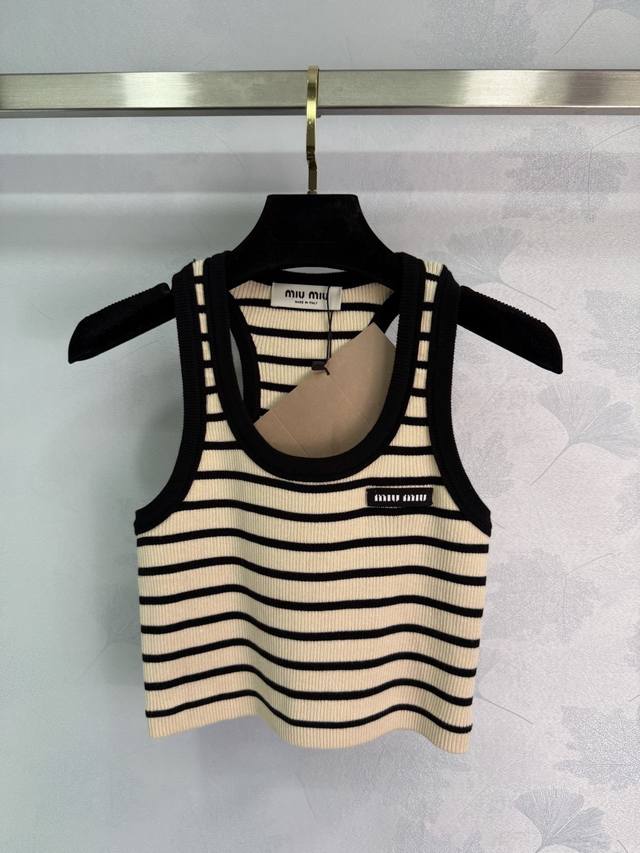 miu* Striped Knitted Sports Vest Exclusive First Release The Contrasting Colo