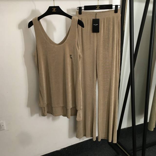Style No. 20253274 Ysl* New Set Letter Brooch Decoration Fake Two-Piece Camisole
