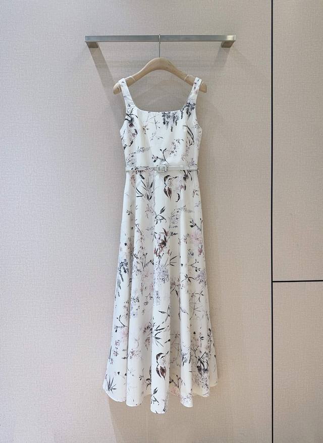 d Home 25 New Spring And Summer Vacation New Suspender Dress Fresh And Elegan