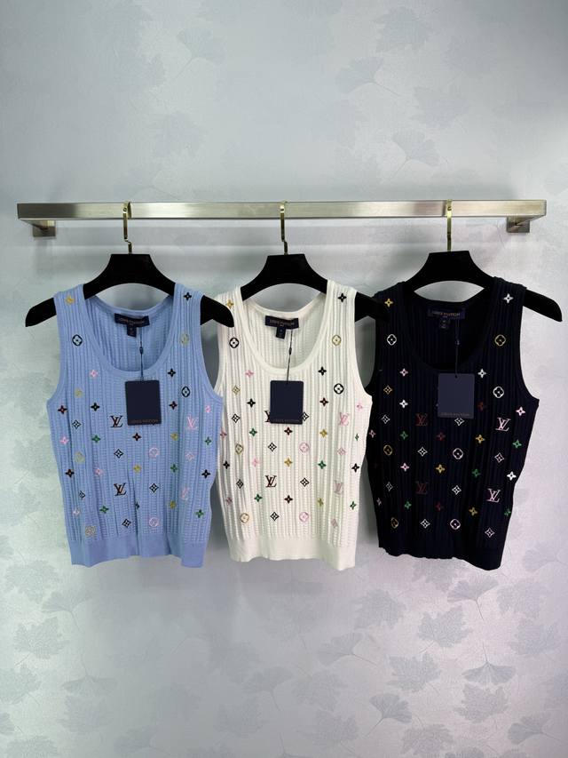 lou*2025 New Embroidered Vest In Three Colors: Blue, White And Black. Each Co