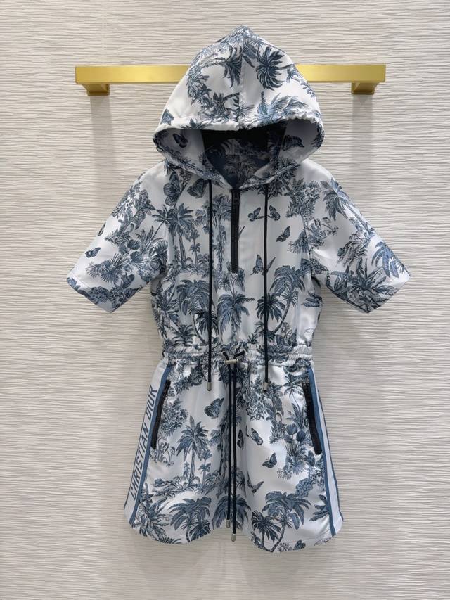 christian Dio*2025Ss New Series Models Are Shipped. Fashionable, Low-Key, Ele