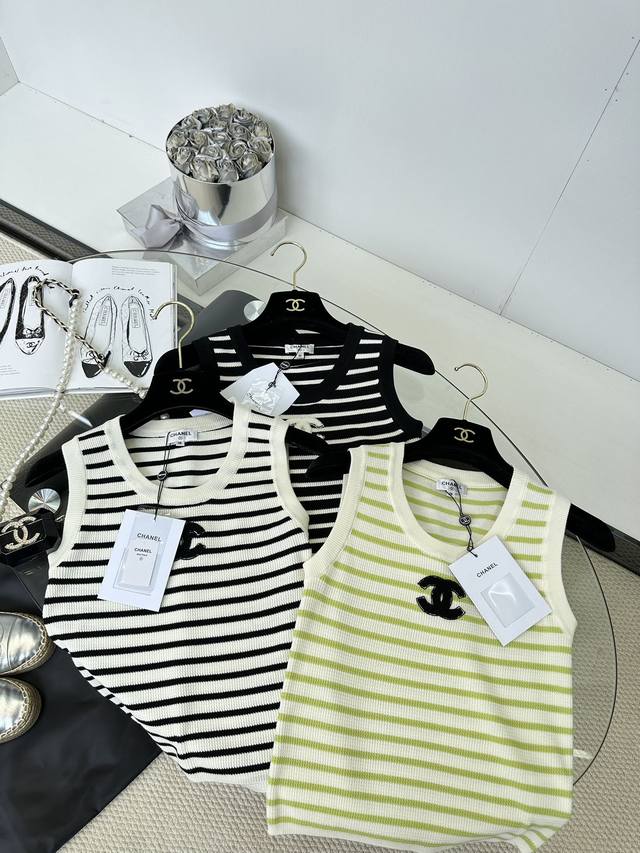 25Ss Chanel Vintage Striped Vest With Double C Embroidery Logo Embellishment