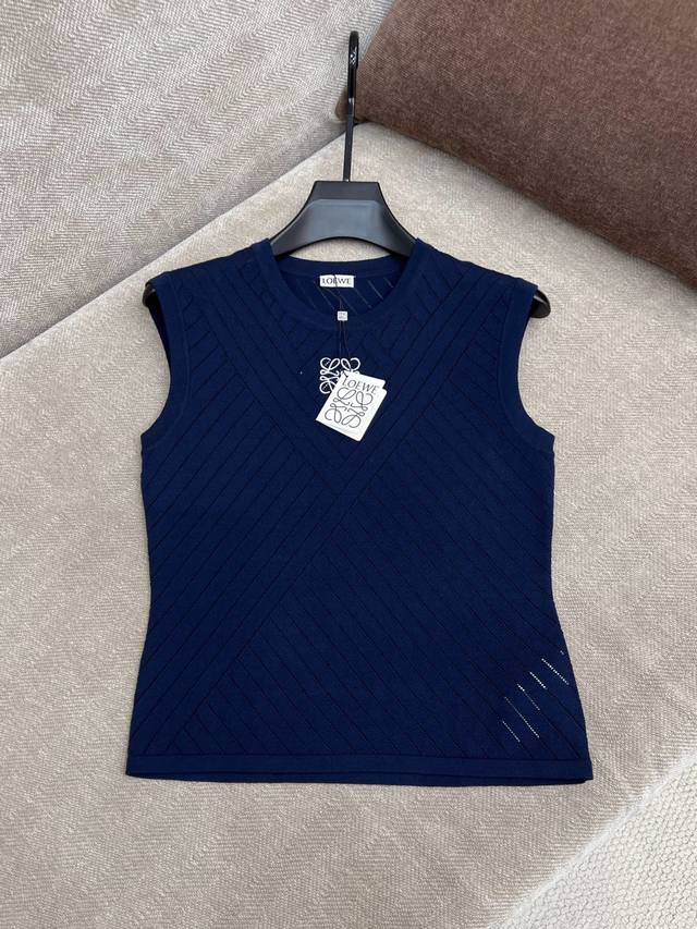 loew* 25Ss Spring And Summer New Totem Embroidered Knitted VestExclusive High