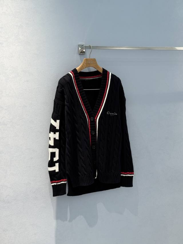 25Newtennis Sports Series Cardigan With Contrasting Colors, Full Of High-End