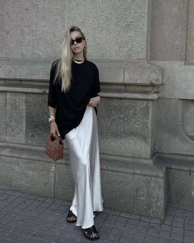 2025 Summer New Style Skirt Minimalist Outfit Essential Model Acetate Silk Fa