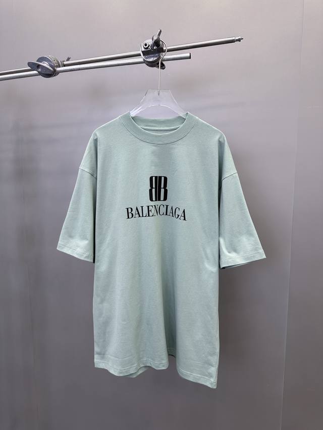 Paris New Short-Sleeved T-Shirt, Ready-To-Wear Washing Process With The Latest P