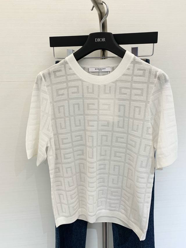 New Summer Round Neck Knitted Short Sleeves Made Of Wool And Silk Blended Fabric